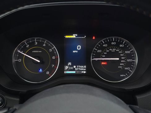 Used 2021 Subaru Crosstrek 2.5i Sport w/ Moonroof Package image 27