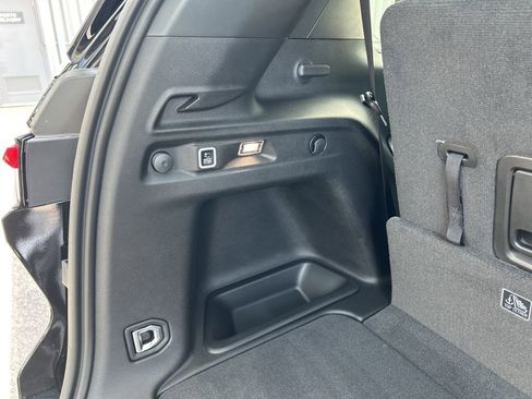 New 2025 Jeep Grand Cherokee L Limited image 40