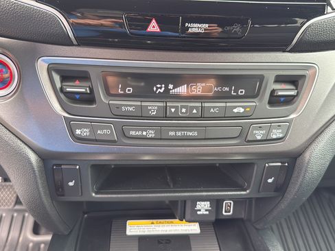 Used 2023 Honda Passport EX-L image 31