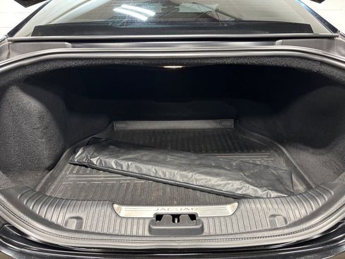 Used 2019 Jaguar XJ L Supercharged image 43