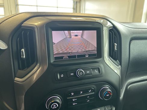 Used 2024 Chevrolet Silverado 2500 Custom w/ Custom Value Package image 26