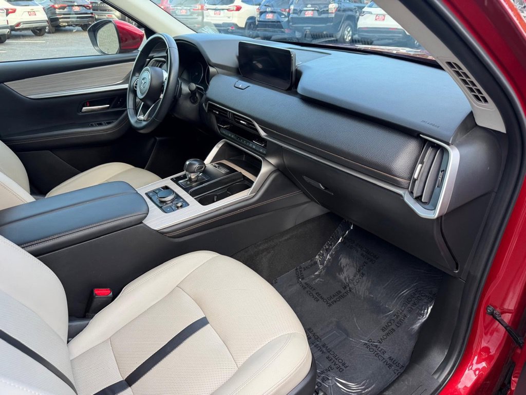 Used 2024 MAZDA CX-90 3.3 Turbo w/ Preferred Plus AWD/4WD image 28