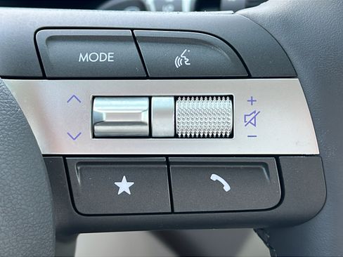 Certified 2024 Hyundai Kona SEL FWD image 19