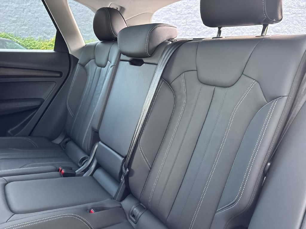 Used 2024 Audi Q5 2.0T Premium Plus AWD/4WD image 19