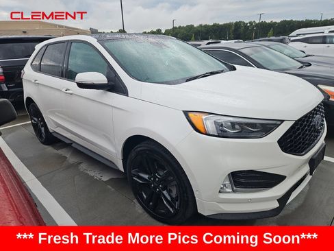 Used 2024 Ford Edge ST w/ Equipment Group 401A AWD/4WD image 3