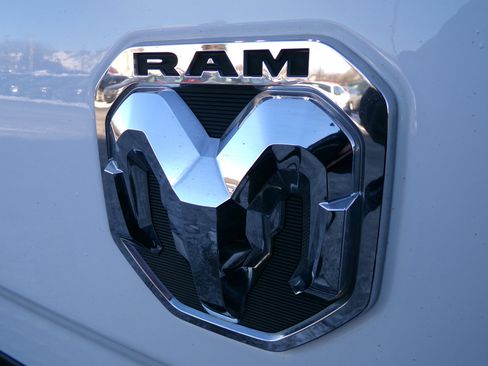 Used 2022 RAM 2500 Big Horn w/ Level A Equipment Group image 40