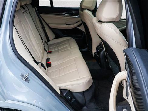 Used 2022 BMW X4 M40i image 26