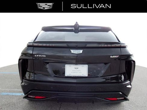 New 2026 Cadillac Lyriq V image 5