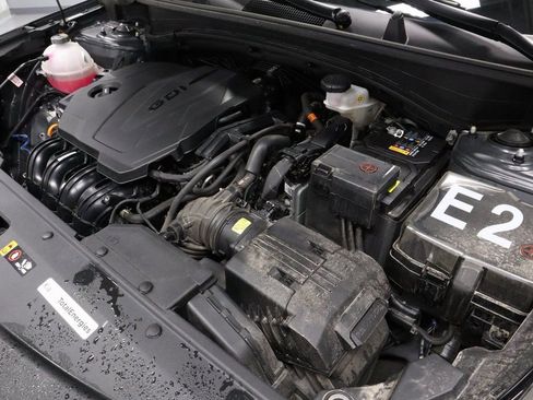 Used 2023 Kia Sportage LX image 13