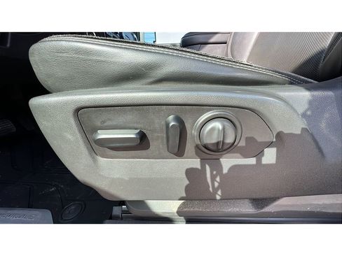 Certified 2020 Chevrolet Silverado 3500 High Country w/ Z71 Off-Road Package image 25