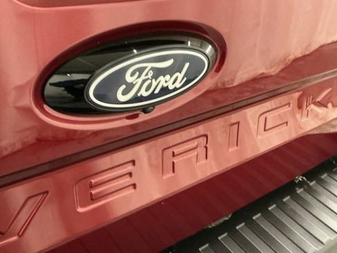 Used 2025 Ford Maverick XLT w/ XLT Luxury Package image 5