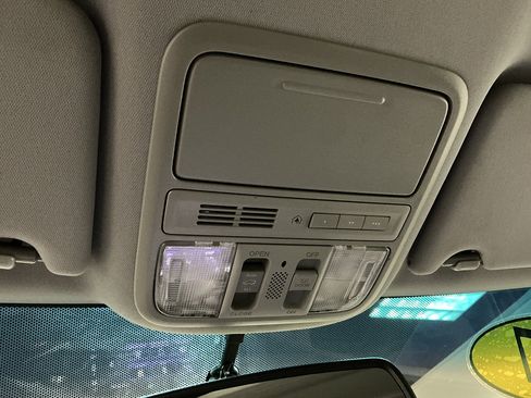 Used 2017 Honda Pilot EX-L image 19
