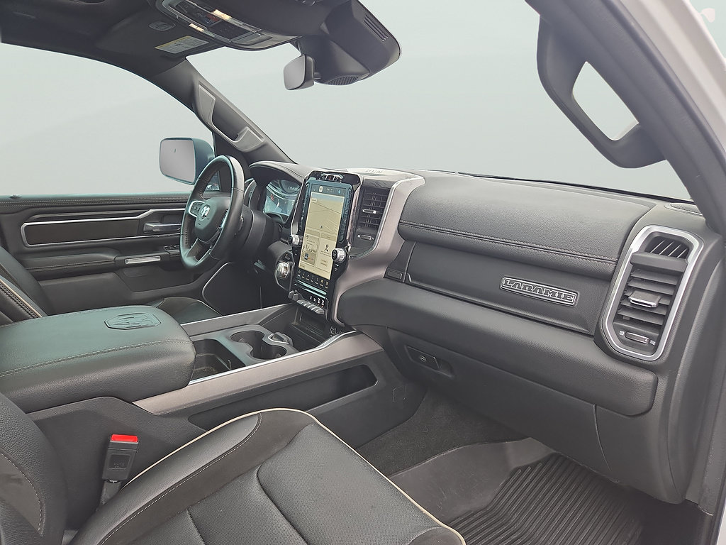 Used 2023 RAM 1500 Laramie AWD/4WD image 35