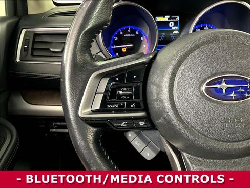 Used 2018 Subaru Outback 2.5i Limited AWD/4WD image 11
