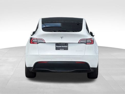 Used 2021 Tesla Model Y Long Range AWD/4WD image 6