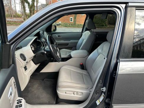 Used 2012 Honda Pilot Touring image 24