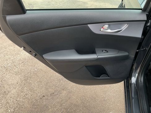 Used 2024 Kia Forte LXS image 16