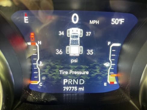 Used 2021 Jeep Gladiator Sport image 29