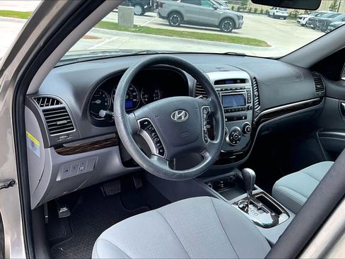 Used 2012 Hyundai Santa Fe GLS FWD image 16