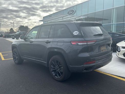 Used 2024 Jeep Grand Cherokee Limited 4xe image 14