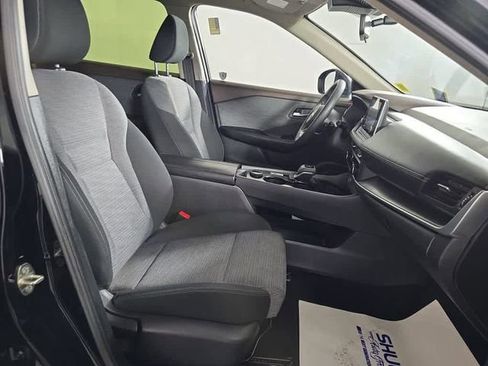 Used 2023 Nissan Rogue SV image 8