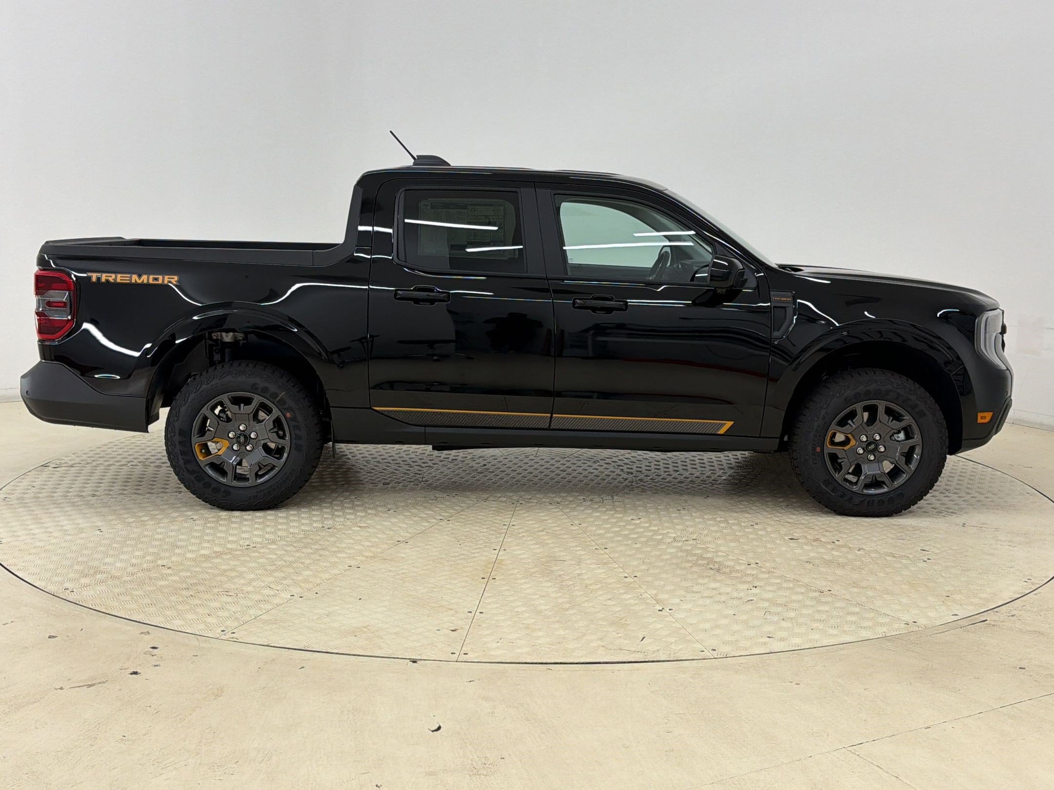 New 2026 Ford Maverick Tremor AWD/4WD image 8