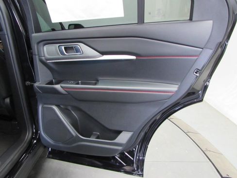 New 2026 Ford Explorer ST AWD/4WD image 19