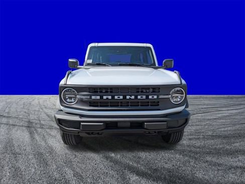 New 2026 Ford Bronco 2-Door image 9