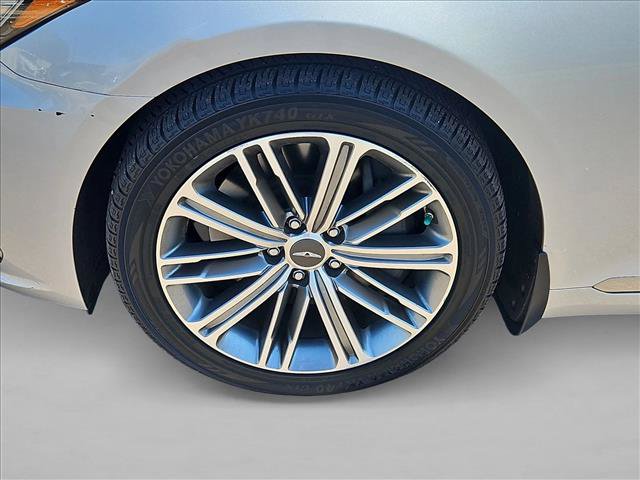 Used 2019 Genesis G80 3.8 RWD image 24