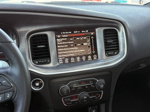 Used 2017 Dodge Charger R/T RWD image 50