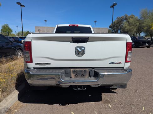 Used 2024 RAM 3500 Big Horn image 11