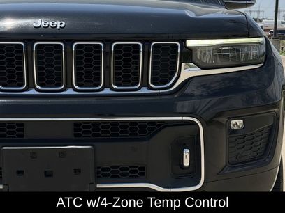 Used 2022 Jeep Grand Cherokee Overland w/ Luxury Tech Group IV
