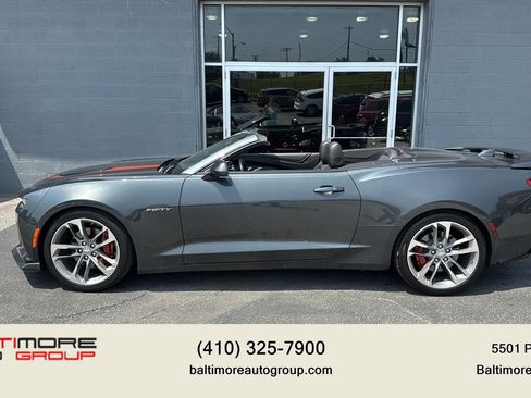 Used 2017 Chevrolet Camaro SS w/ 50th Anniversary Edition image 9