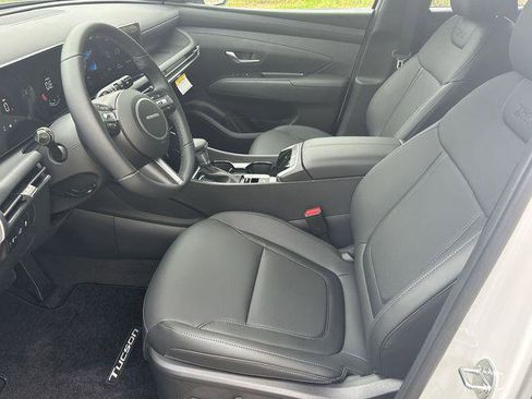 New 2025 Hyundai Tucson XRT image 9