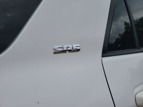 Used 2018 Toyota 4Runner SR5 RWD image 5