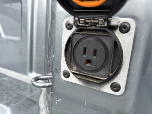 Used 2021 Chevrolet Silverado 1500 Custom image 34