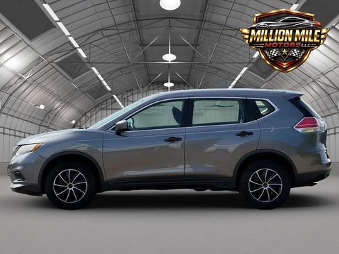 Used 2016 Nissan Rogue S AWD/4WD image 8