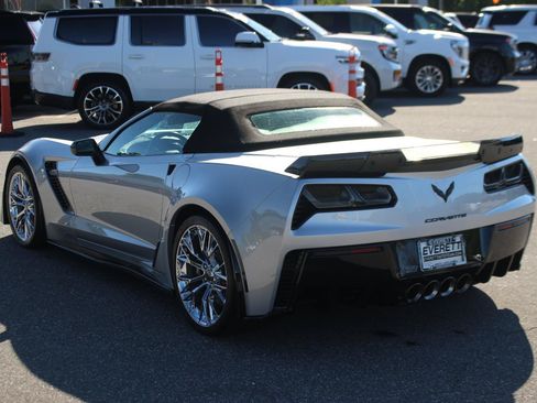 Used 2019 Chevrolet Corvette Z06 RWD image 5
