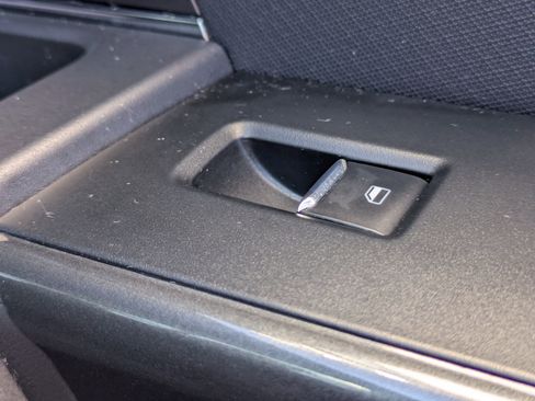 Certified 2023 Ford F150 XLT w/ Equipment Group 302A High image 33