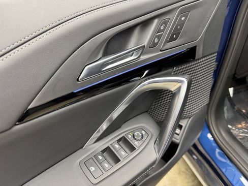 Certified 2025 BMW X1 xDrive28i w/ Technology Package image 11