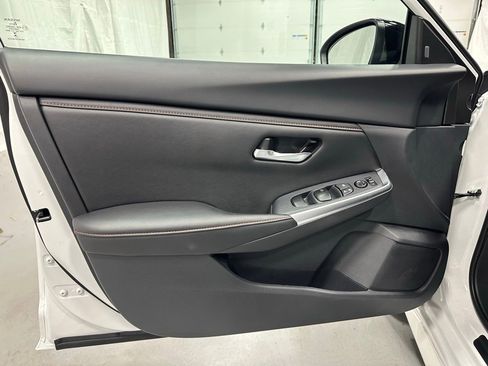 Used 2024 Nissan Sentra SR image 8