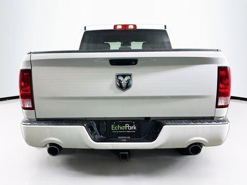 Used 2018 RAM 1500 Express image 7