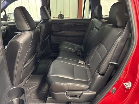 Certified 2023 Honda Passport EX-L image 19