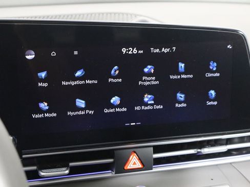 Used 2025 Hyundai Elantra SEL FWD image 29