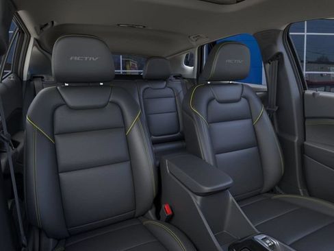 New 2026 Chevrolet Trax ACTIV w/ Sunroof Package FWD image 16