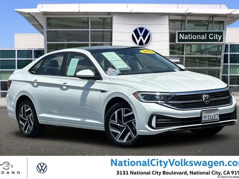 Used 2024 Volkswagen Jetta SEL FWD image 1