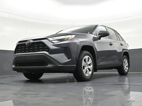 Used 2024 Toyota RAV4 LE image 23