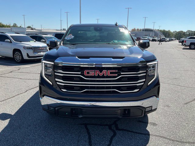 Used 2026 GMC Sierra 1500 SLT RWD image 2