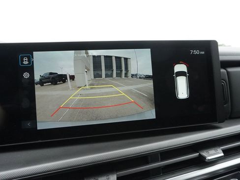 Used 2025 Hyundai Santa Fe SEL image 20