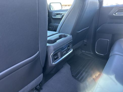 Used 2022 Chevrolet Silverado 1500 LTZ w/ Z71 Off-Road Package image 28